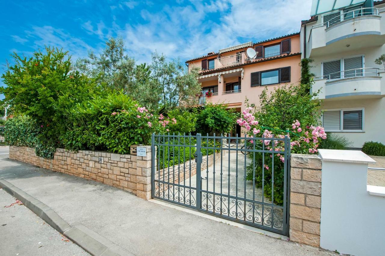 Vila Dolores Rovinj Exterior foto