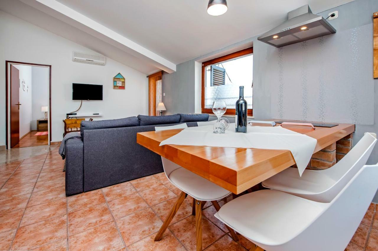 Vila Dolores Rovinj Exterior foto
