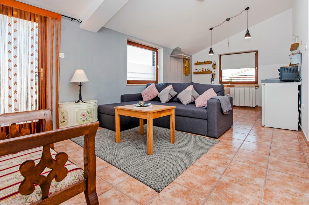 Vila Dolores Rovinj Exterior foto