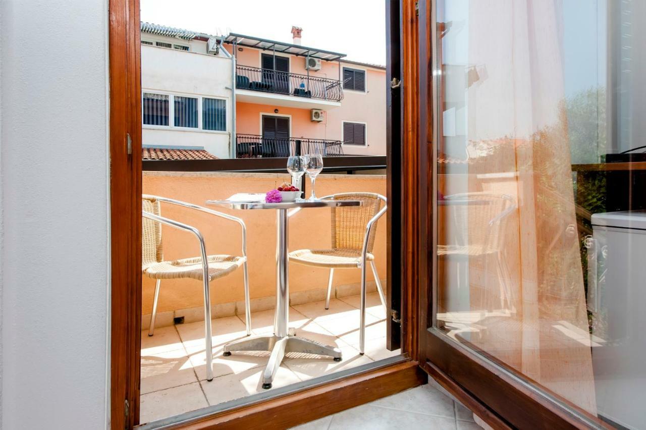 Vila Dolores Rovinj Exterior foto