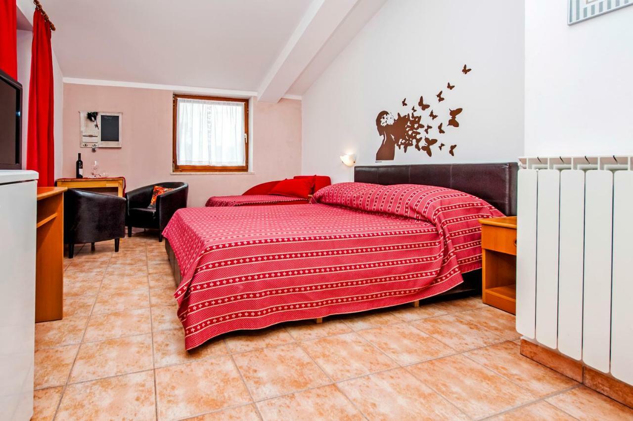 Vila Dolores Rovinj Exterior foto